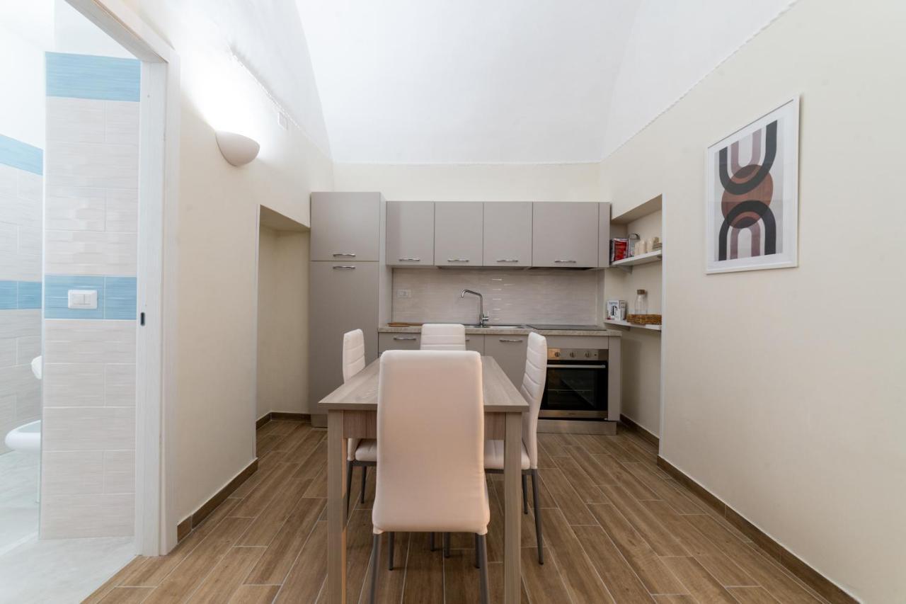 Apartment Villari 48 - 1 Naples