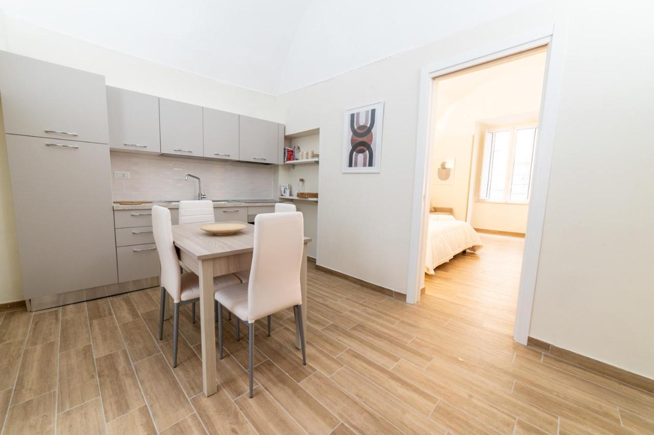 Apartment Villari 48 - 1 Naples